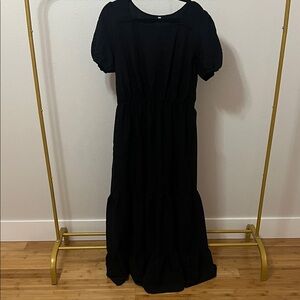 Chic Black Maxi Dress